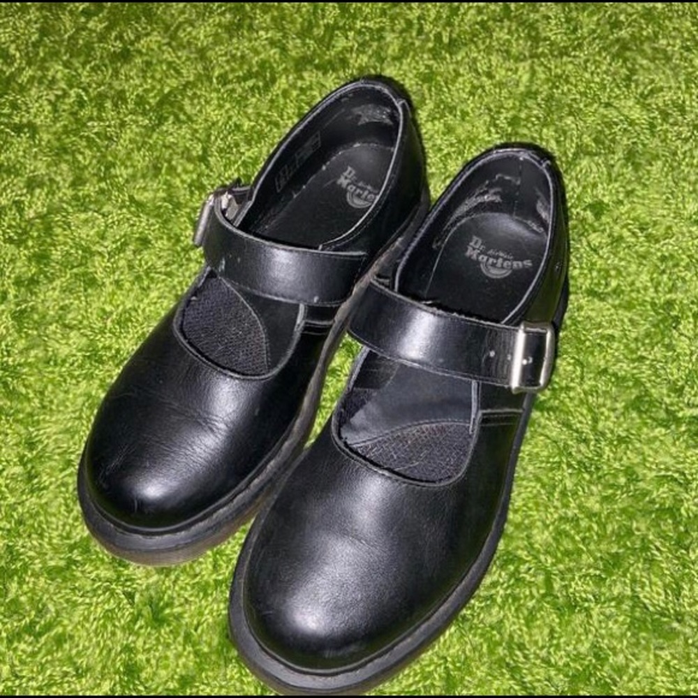 Doc Martens Mary Janes